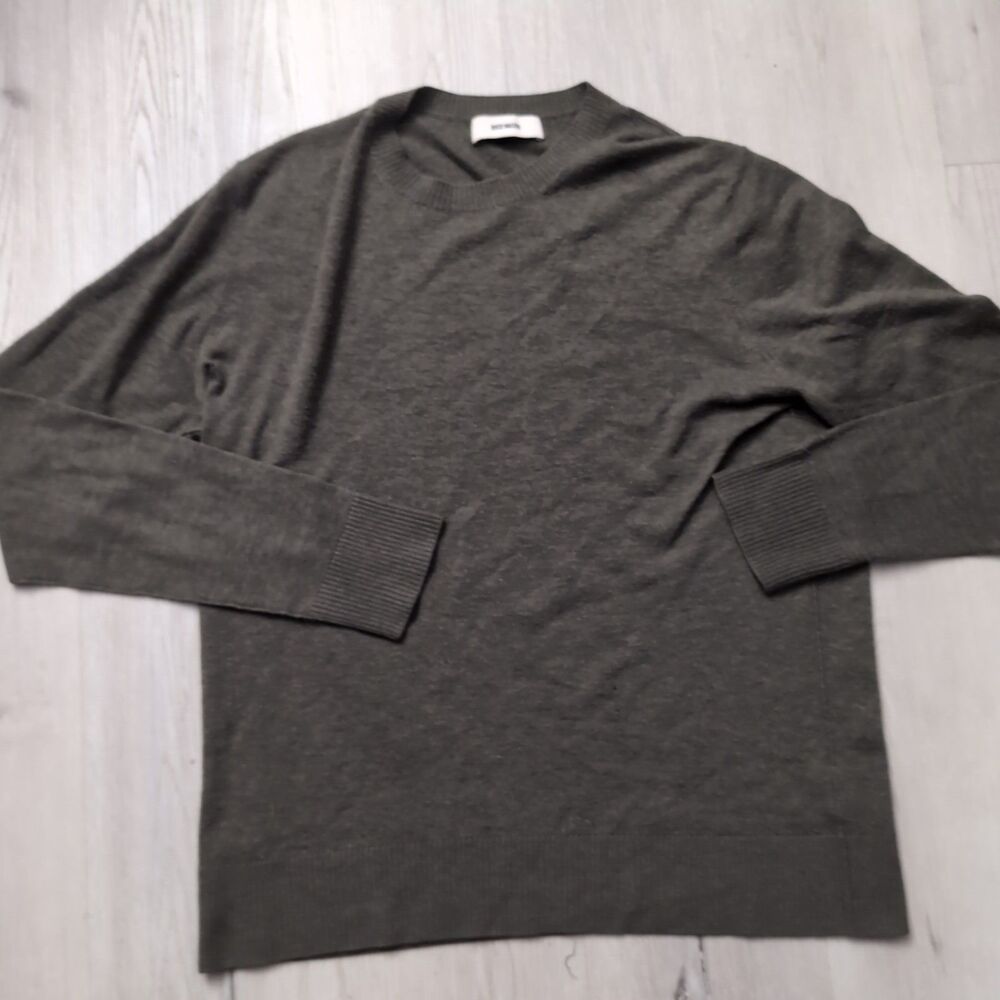 Buck Mason Wool Sweater Mens Size Medium Gray Crew Neck Long Sleeve